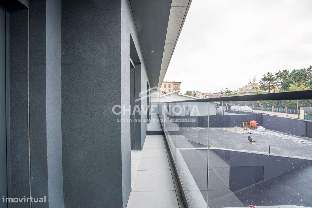 T2 Novo c/ Piscina e Lugar de Garagem em Canidelo - Grande imagem: 5/20