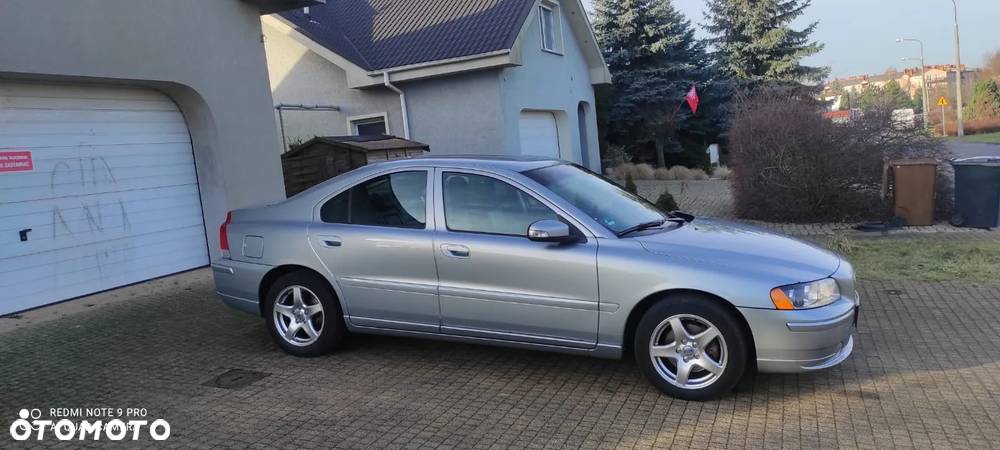 Volvo S60 2.4D Diament - 19