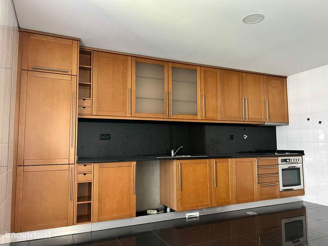 Apartamento T4 Venda em Antas e Abade de Vermoim,Vila Nova de Famalicã-3