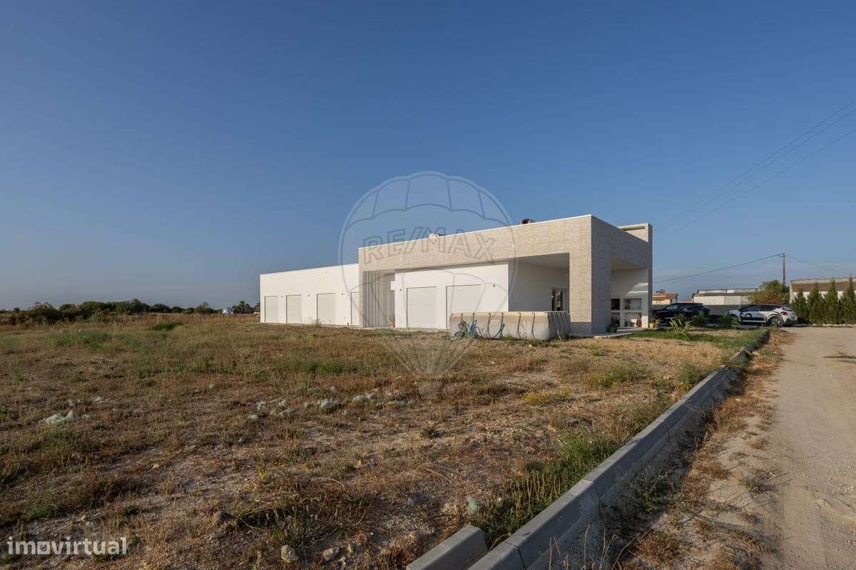 Moradia T4 para venda-33