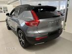 Volvo XC 40 T4 AWD Geartronic R-Design - 3