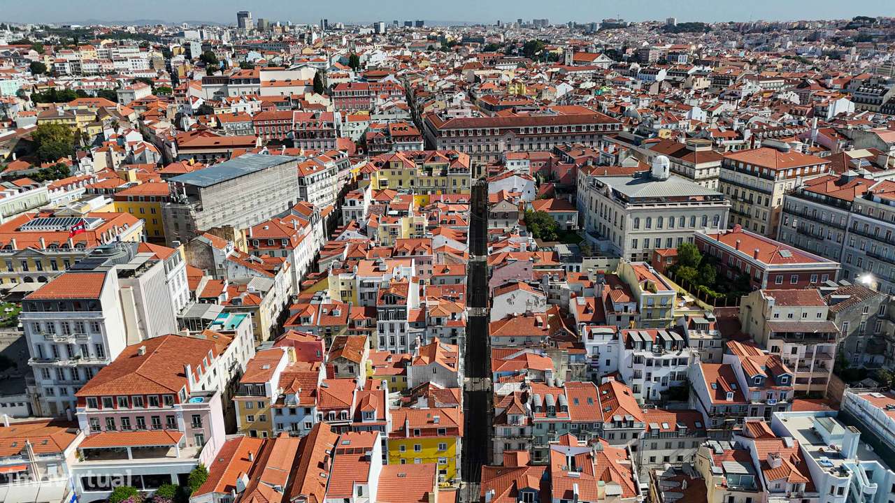 Charmoso apartamento T0 no icónico bairro da Bica, Chiado-25