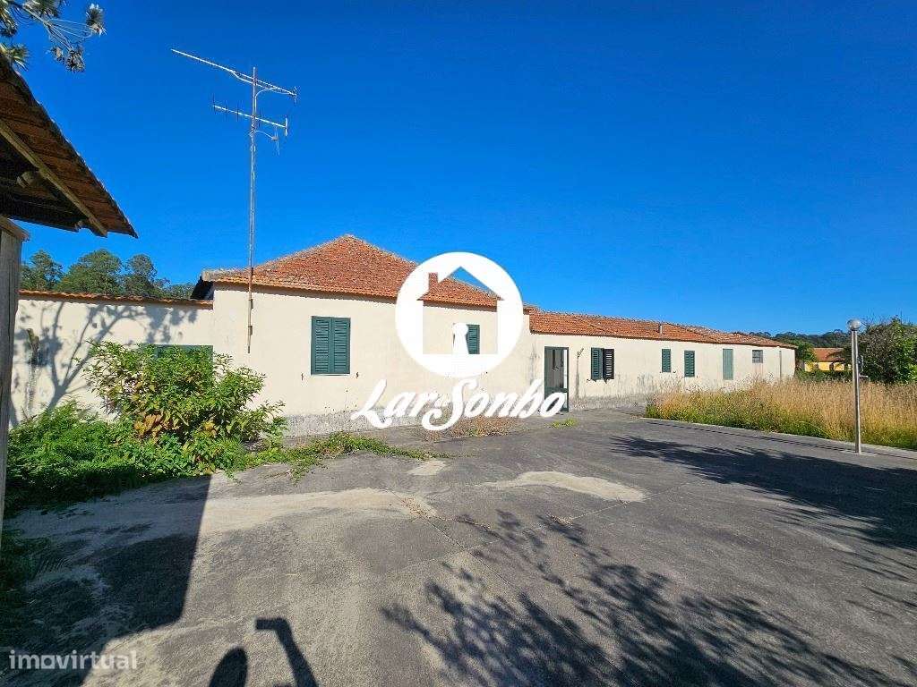 Quinta T4 em Rio Meão com 7500m2-35