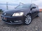 Volkswagen Passat - 2