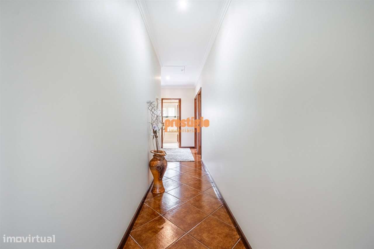 Moradia T4 Venda em Ponte,Vila Verde-24
