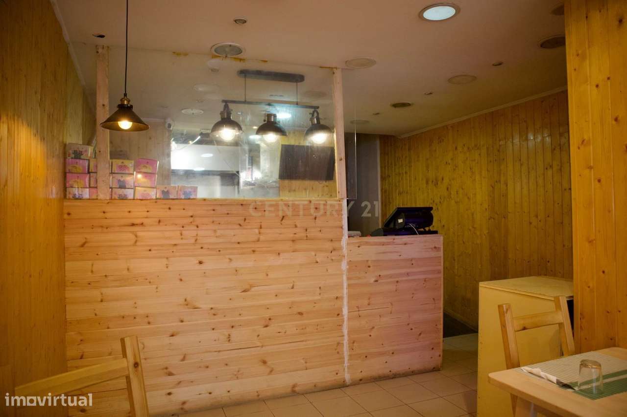 TRESPASSE DE NEGÓCIO DE RESTAURAÇÃO - SHANU BURGER | ESTRADA DE BENFIC - Grande imagem: 4/23