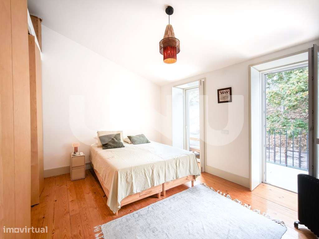 Apartamento T1 na Graça com 2 terraços-12