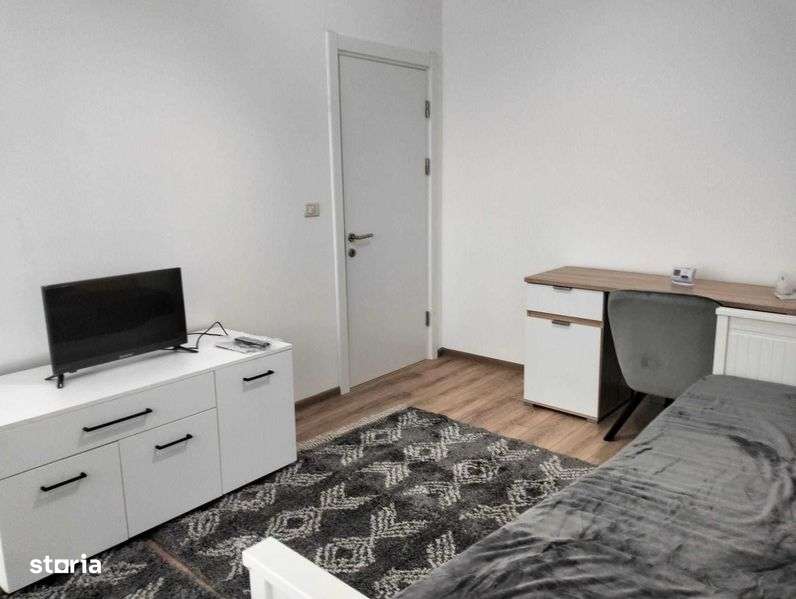 vanzare studio cu bucatarie si camera de zi open space - Imagine principală: 4/8