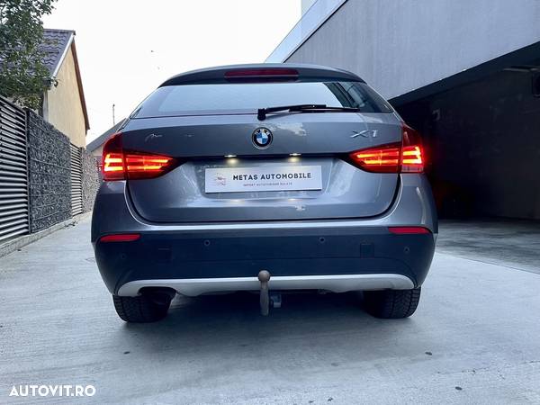 BMW X1 xDrive18d xLine - 12