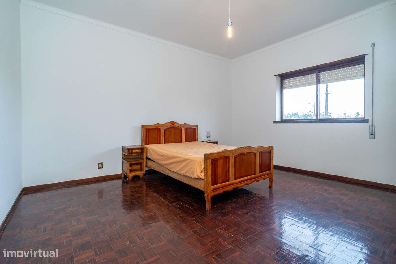Moradia T3 na Gramela, Pombal-17