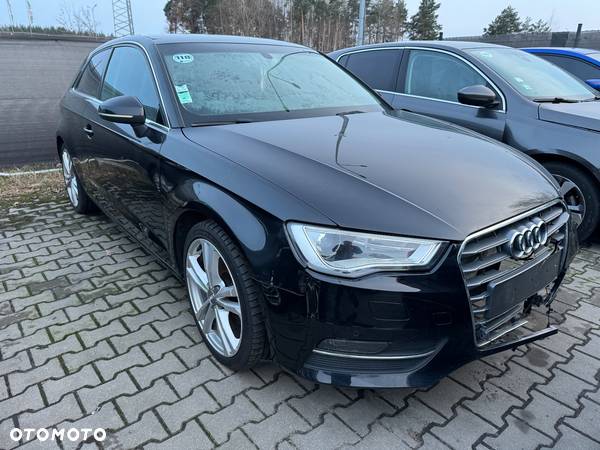 Audi A3 2.0 TDI DPF Attraction S tronic - 5