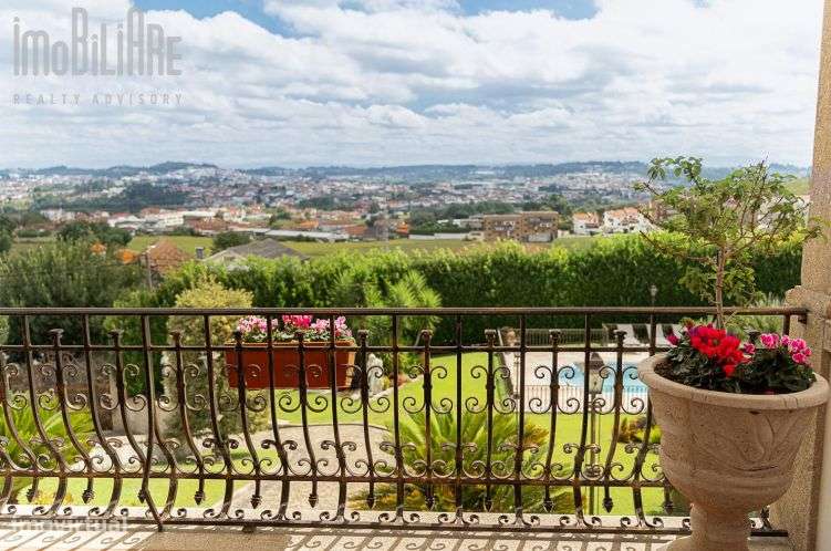 Vende-se Moradia Paços de Ferreira-11