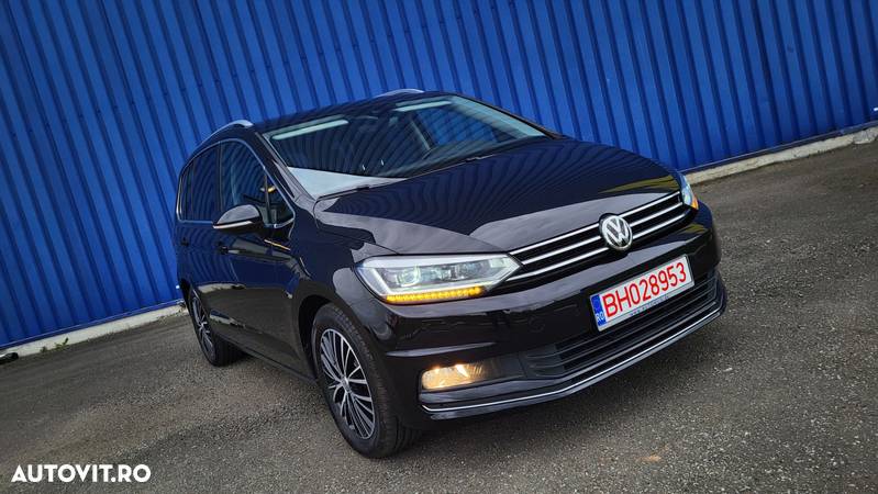 Volkswagen Touran 2.0 TDI SCR (BlueMotion Technology) DSG Highline - 11