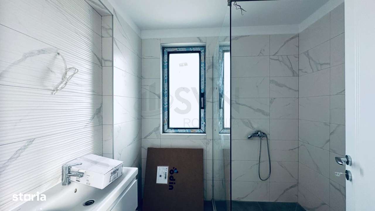 Vila de vanzare cu panouri solare - Imagine principală: 3/8