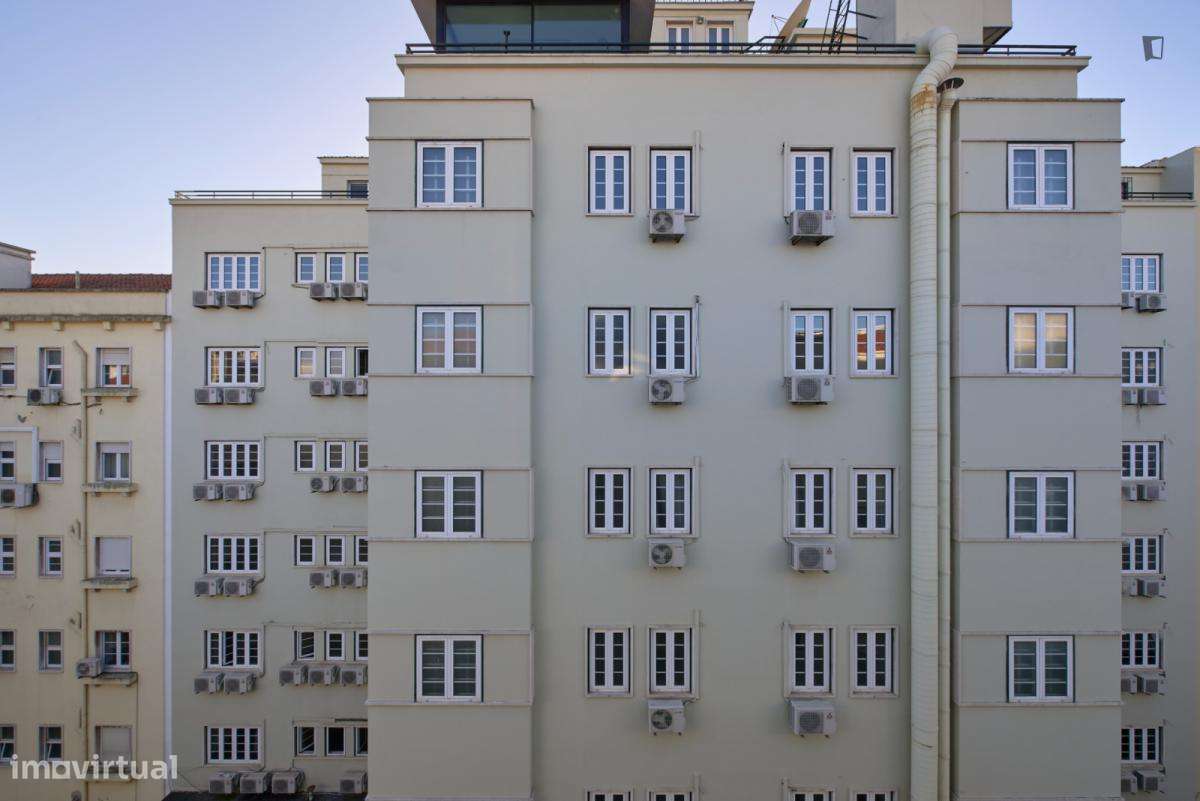 Apartamento com 1 quartos - localizado em Marquês de Pombal Lisbon - Grande imagem: 3/10