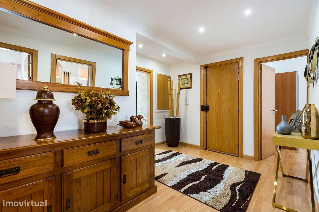 T3 Bobadela | Renovado | Varandas - Grande imagem: 4/24