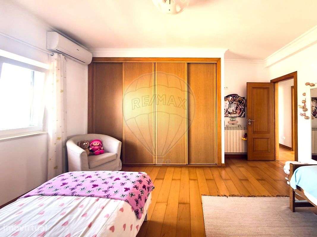 Moradia T4 para venda-24