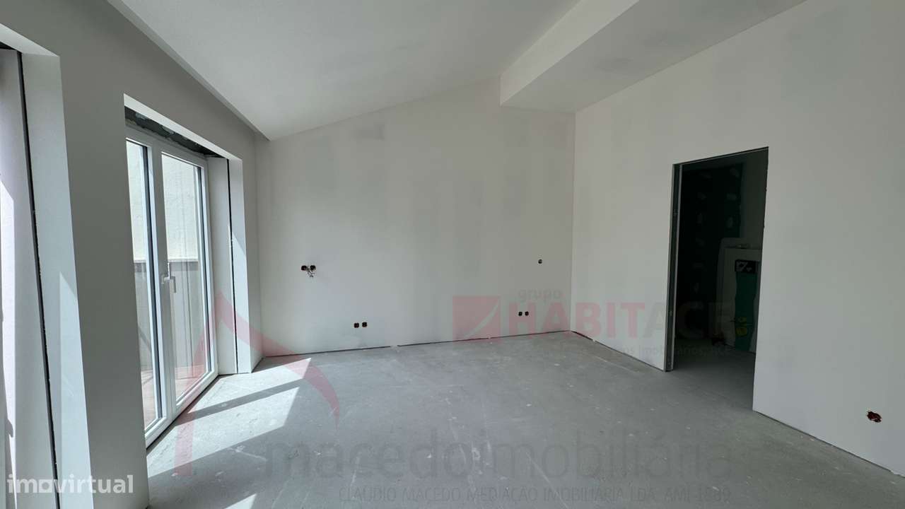 Moradia T3 para venda no Centro Histórico de Braga-11