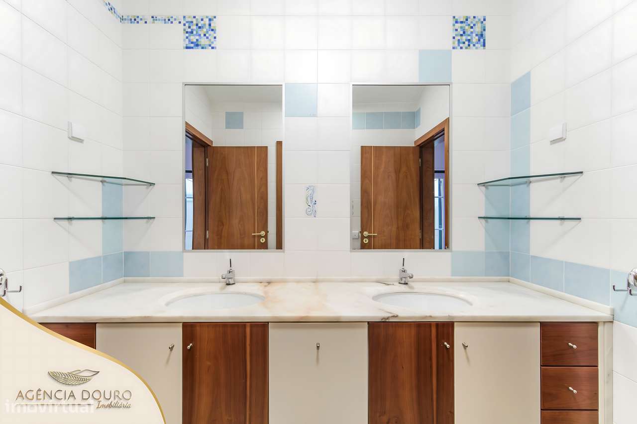 Moradia T4 em Santarém-22