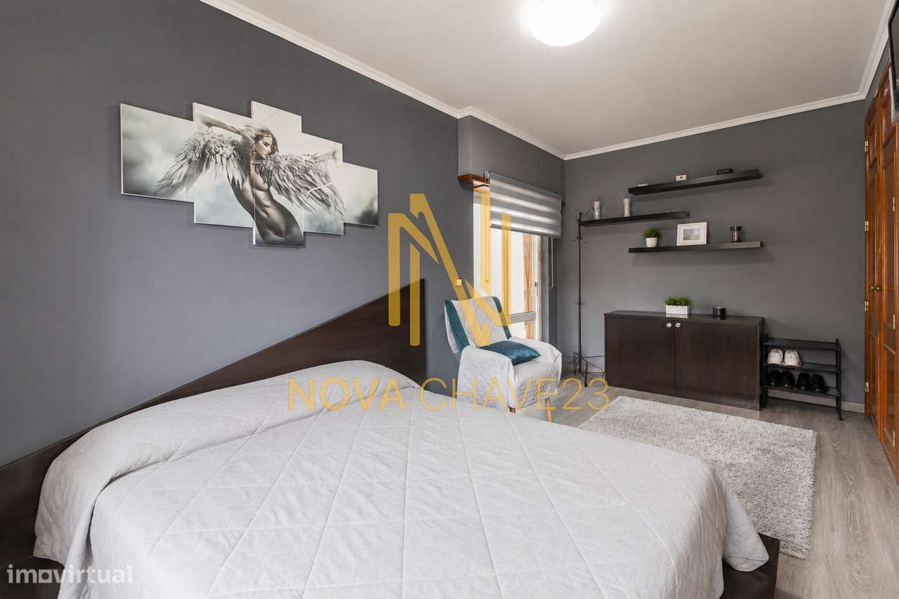 Apartamento T2 com Suíte remodelado nas Campinas – 117,75 m²-19