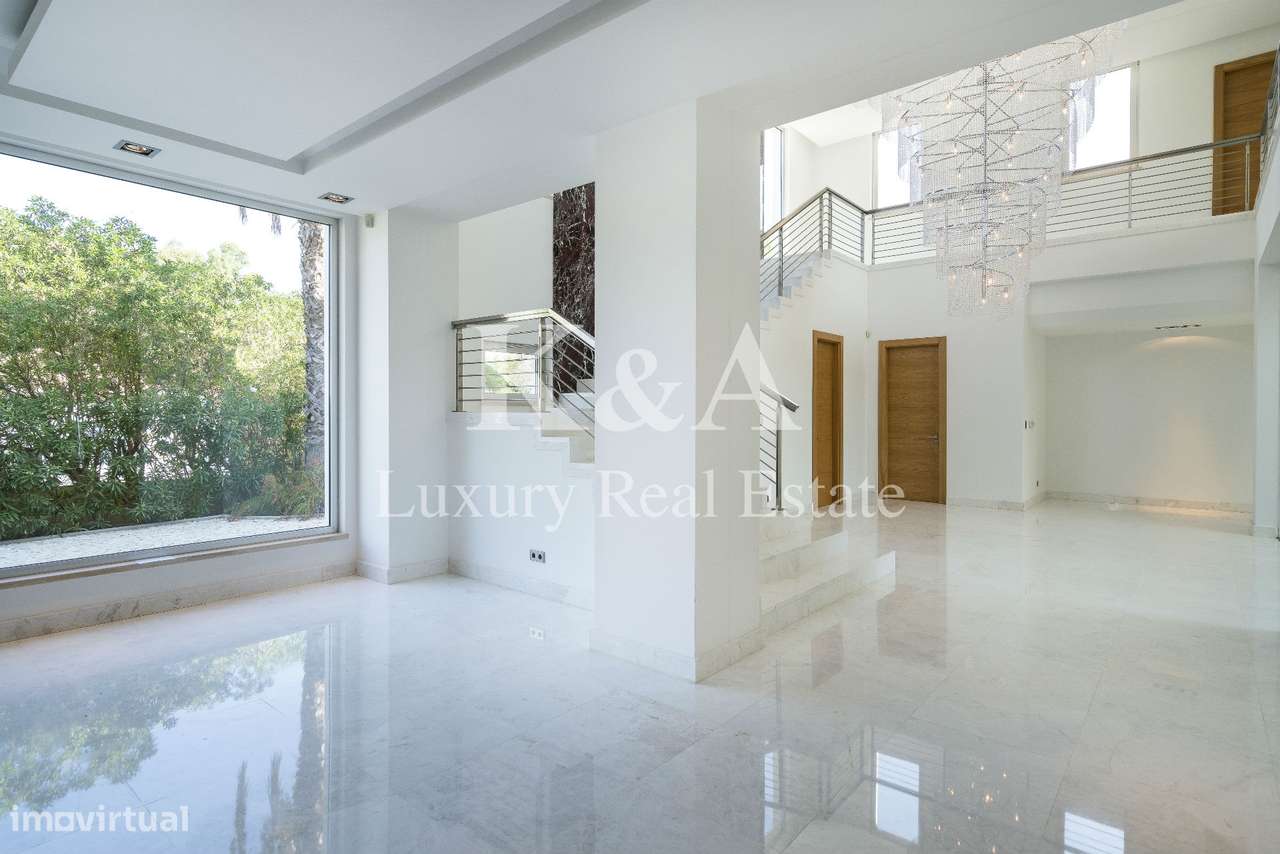 Moderna moradia V5 em resort no Alvor, Algarve.-9