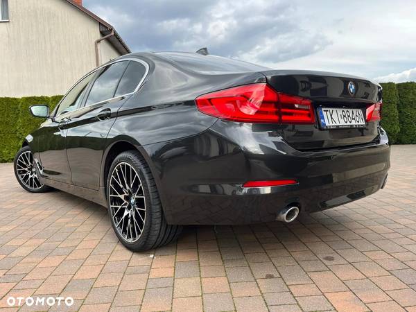 BMW Seria 5 520d Luxury Line - 32