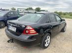 Ford Mondeo 2.0TDCi Ghia - 8