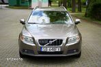 Volvo V70 2.4D Summum - 8