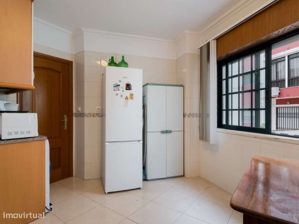 Apartamento T1 com Parqueamento e Arrecadação - Brandoa (Encosta do...-7