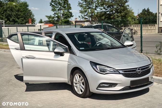 Opel Astra - 12