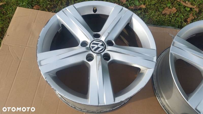 FELGI VW PASSAT B7 3AA601025E 7,5Jx17" 5x112 et 47 - 6