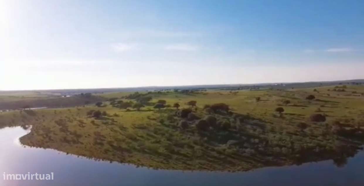 Terreno com 97.000m2 em Alqueva, Reguengos de Monsaraz - Grande imagem: 5/15