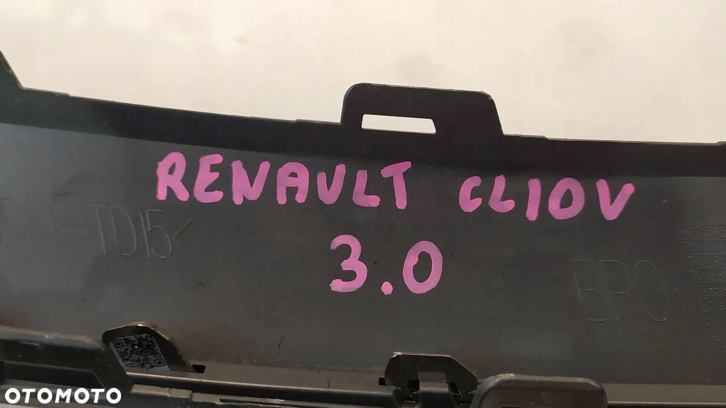 GRILL ATRAPA CHŁODNICY RENAULT CLIO V - 2