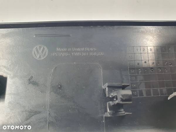 VW Passat B7 USA 11-16 dekor deski rozdzielczej listwa ramka radia - 11