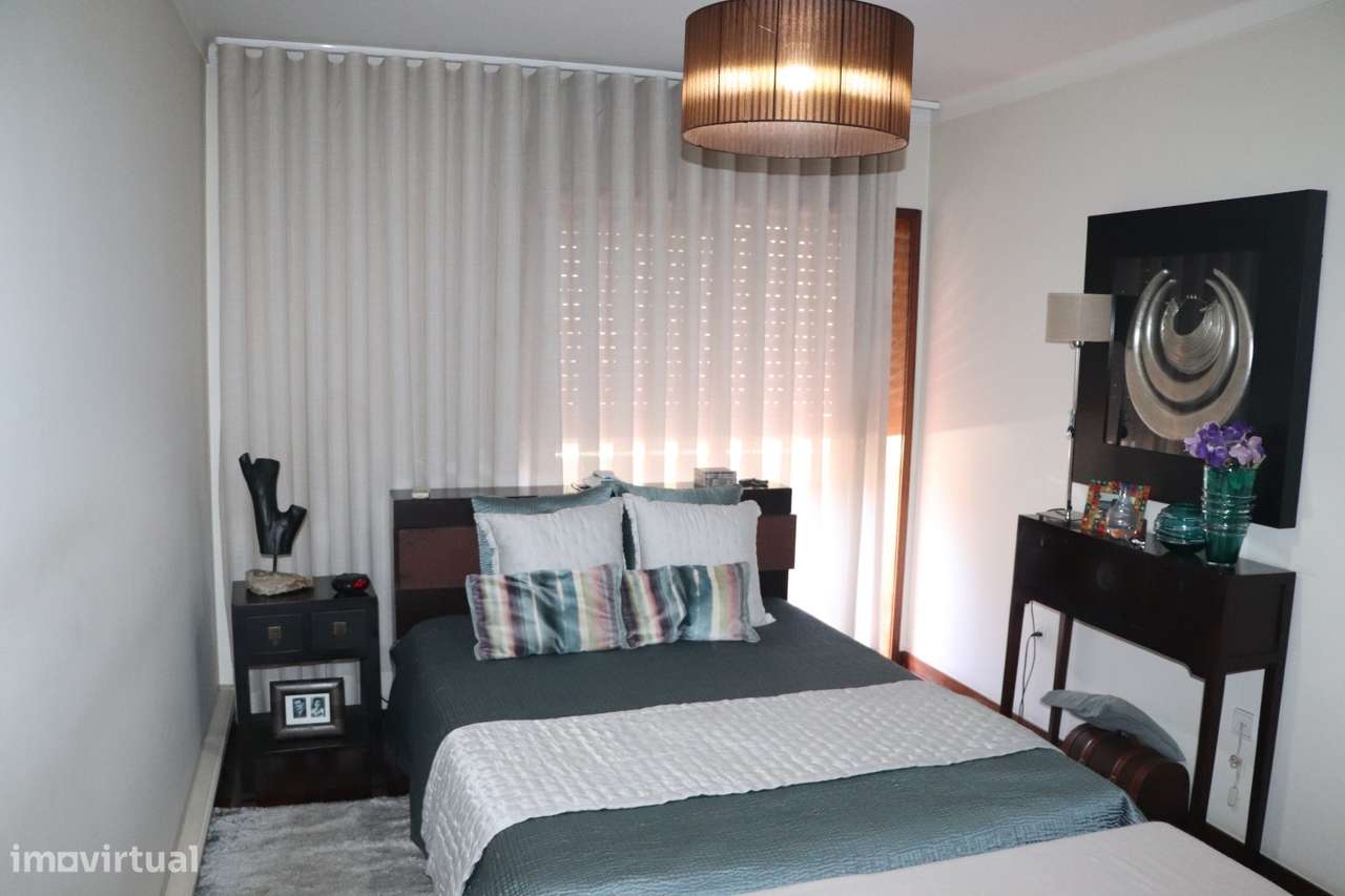 Moradia Geminada T3 Venda em Caldas de Vizela (São Miguel e São João),-23
