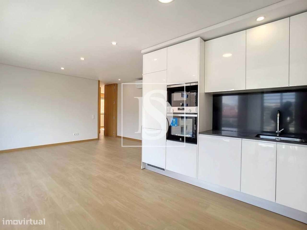 Apresento-vos este fabuloso Apartamento de tipologia T3 de 2 frentes c - Grande imagem: 3/18