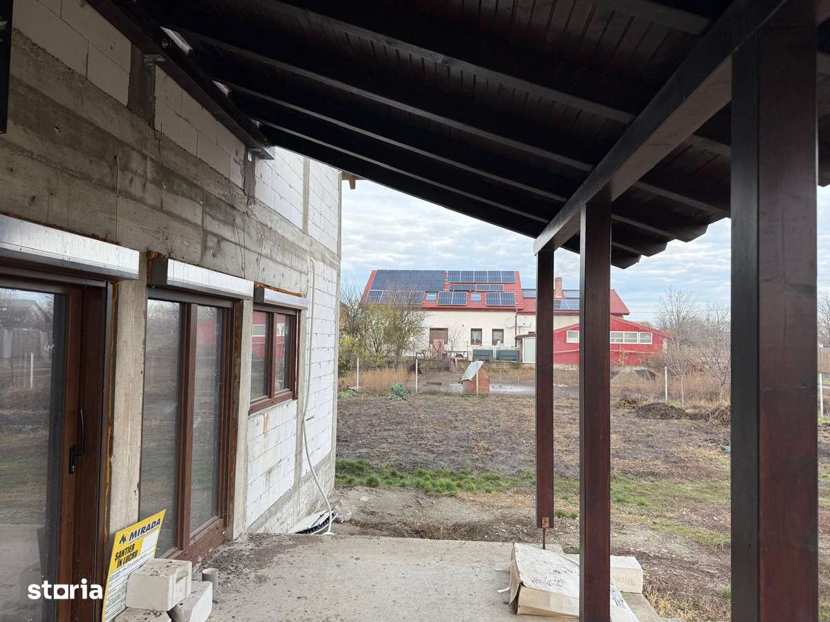 Casă la roșu la 7 minute de Vlaicu, Arad - Imagine principală: 5/20