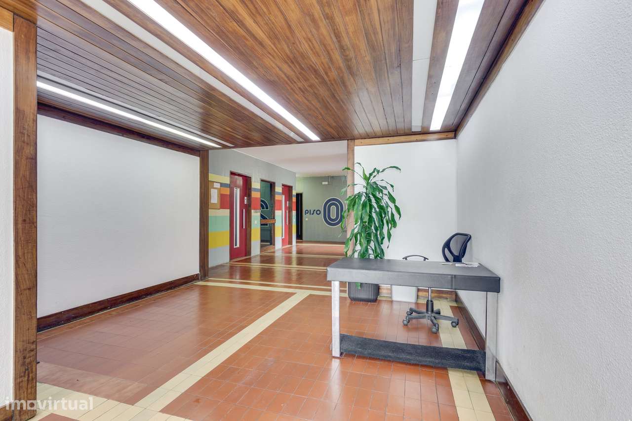 Apartamento para VENDA - T4 - ALFRAGIDE - Grande imagem: 2/36