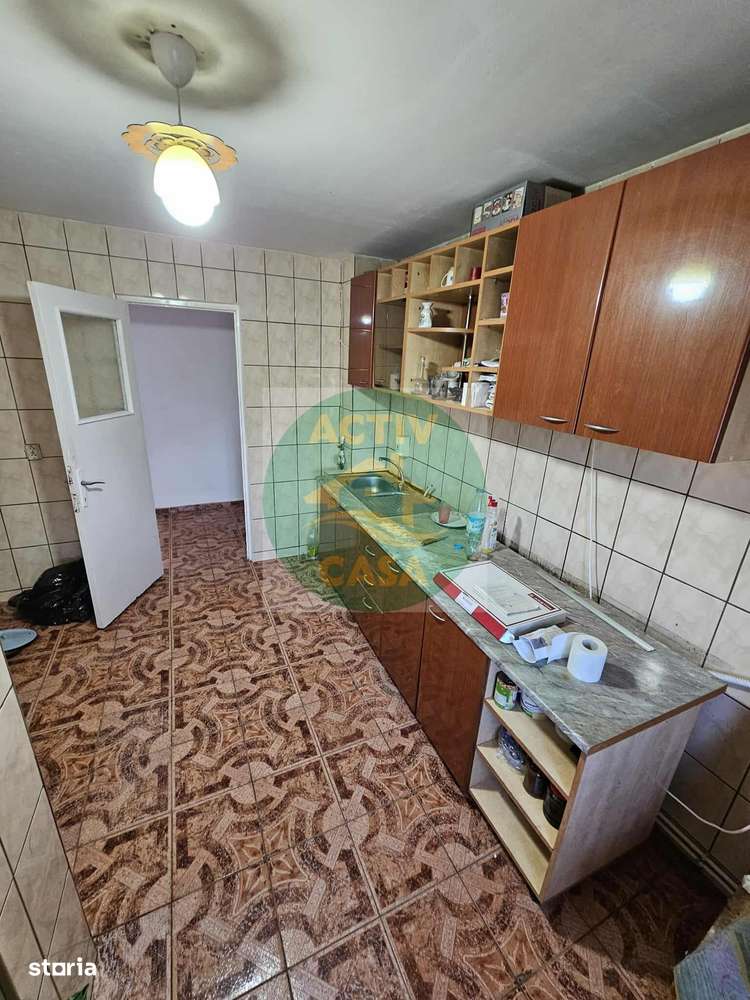 Apartament 4 camere, 2 bai si 2 balcoane - Imagine principală: 4/12