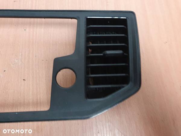 WYSWIETLACZ RADIA NAWIGACJI PANEL VW CRAFTER II 2 MAN TGE 7C0919606 - 9