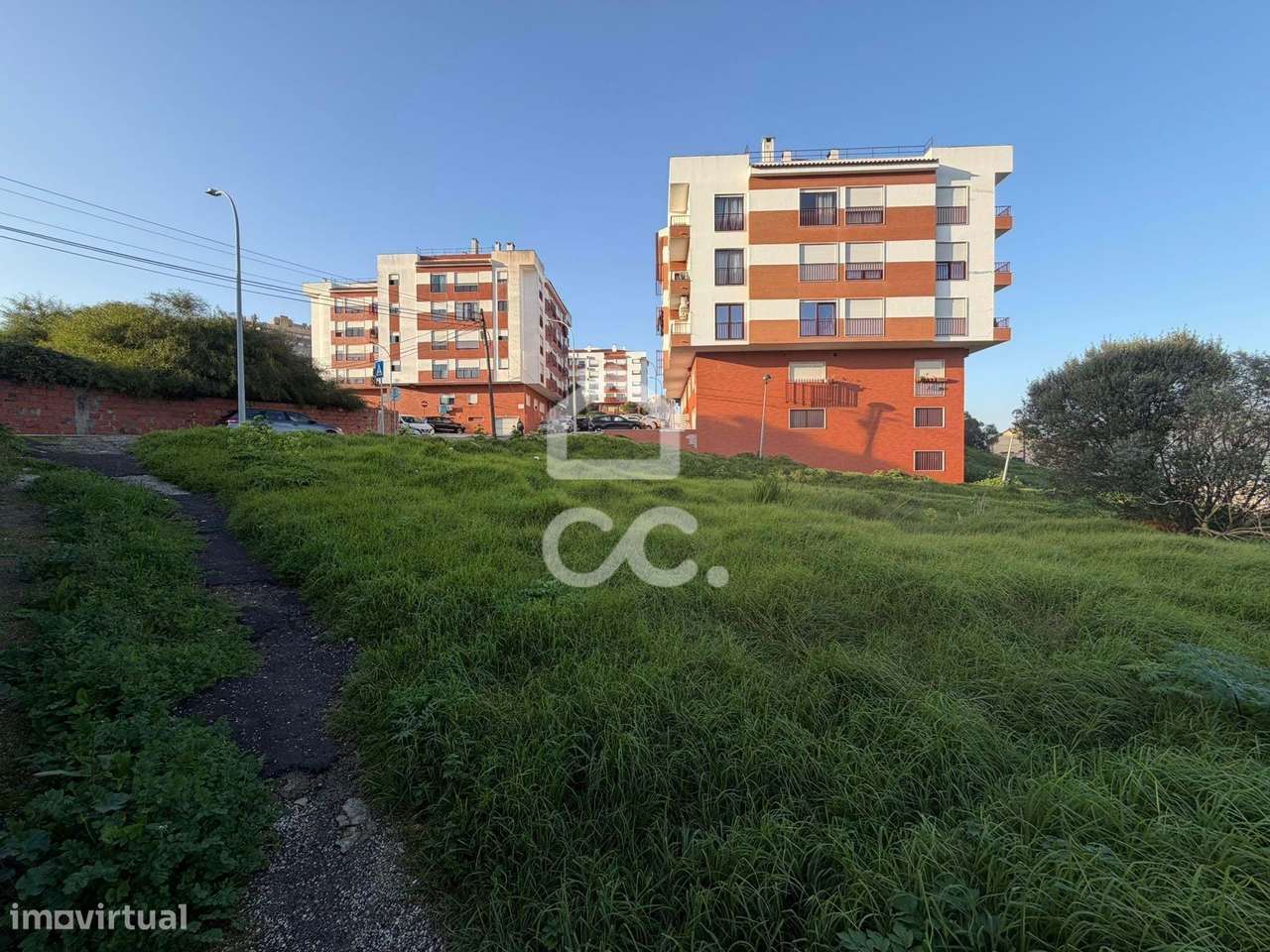 Terreno Urbano em Casal da Mira na Amadora-5