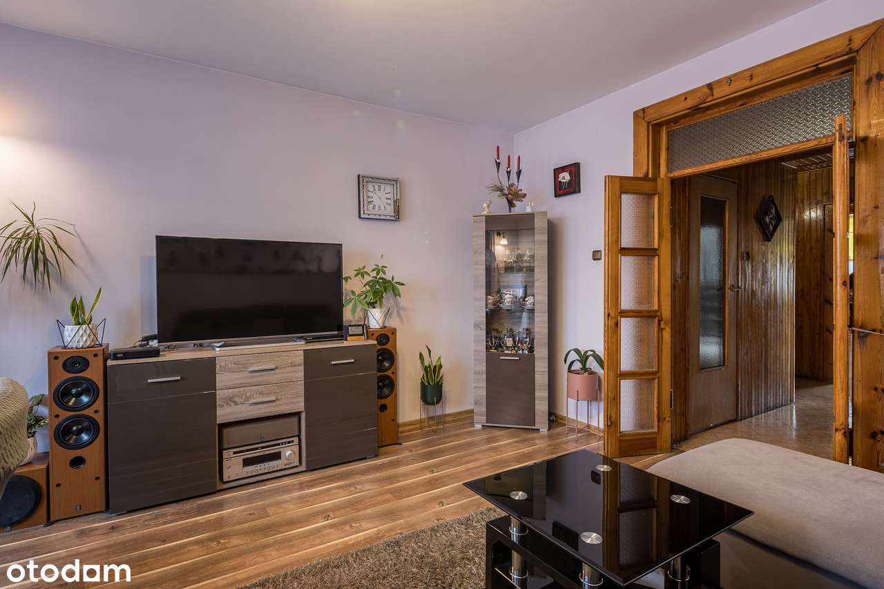 Dom szeregowy I Świetna lokalizacja i wiele możliwości I-2