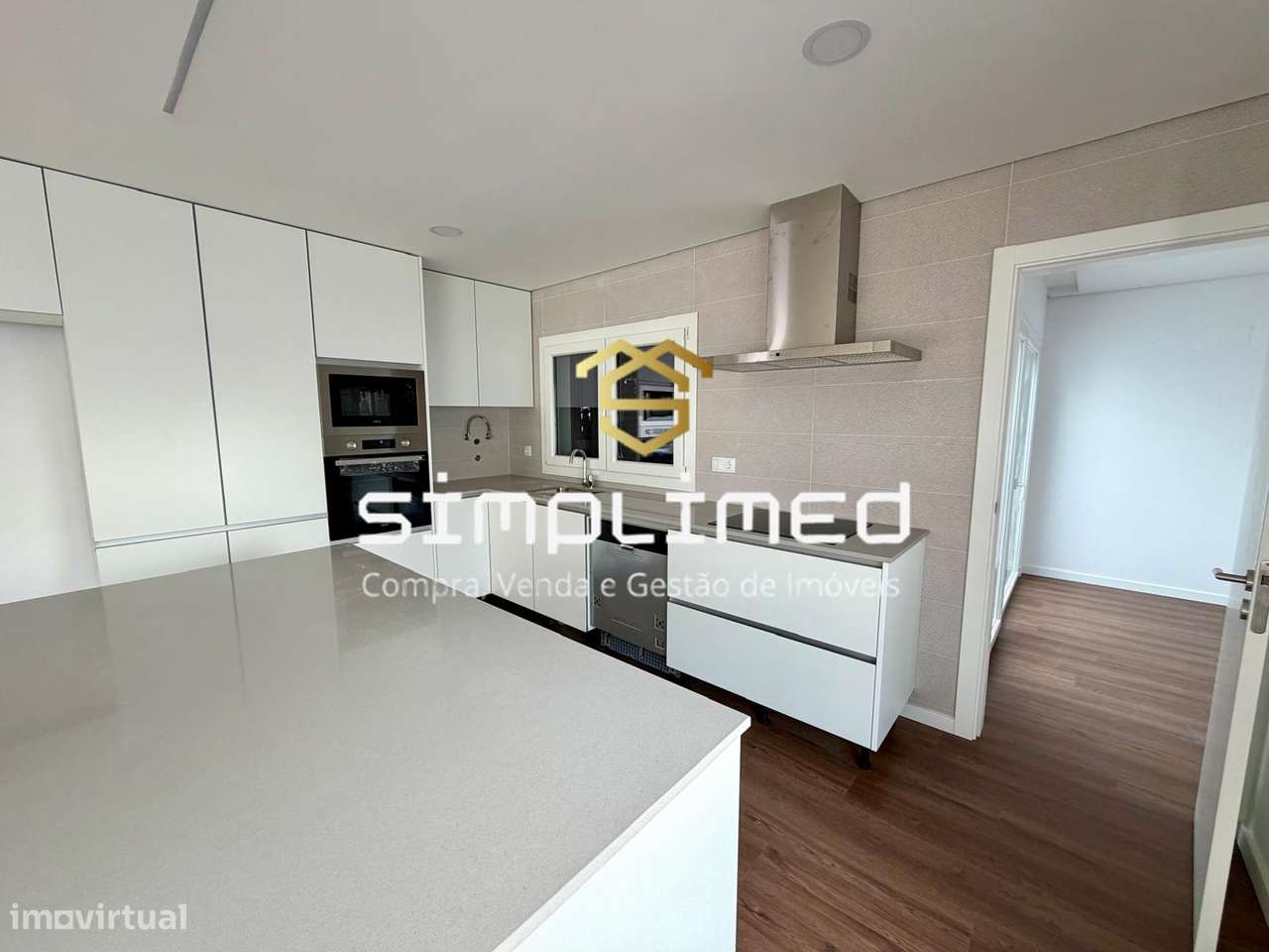 Moradia Isolada Térrea T4  Fernão Ferro  (CF)-10