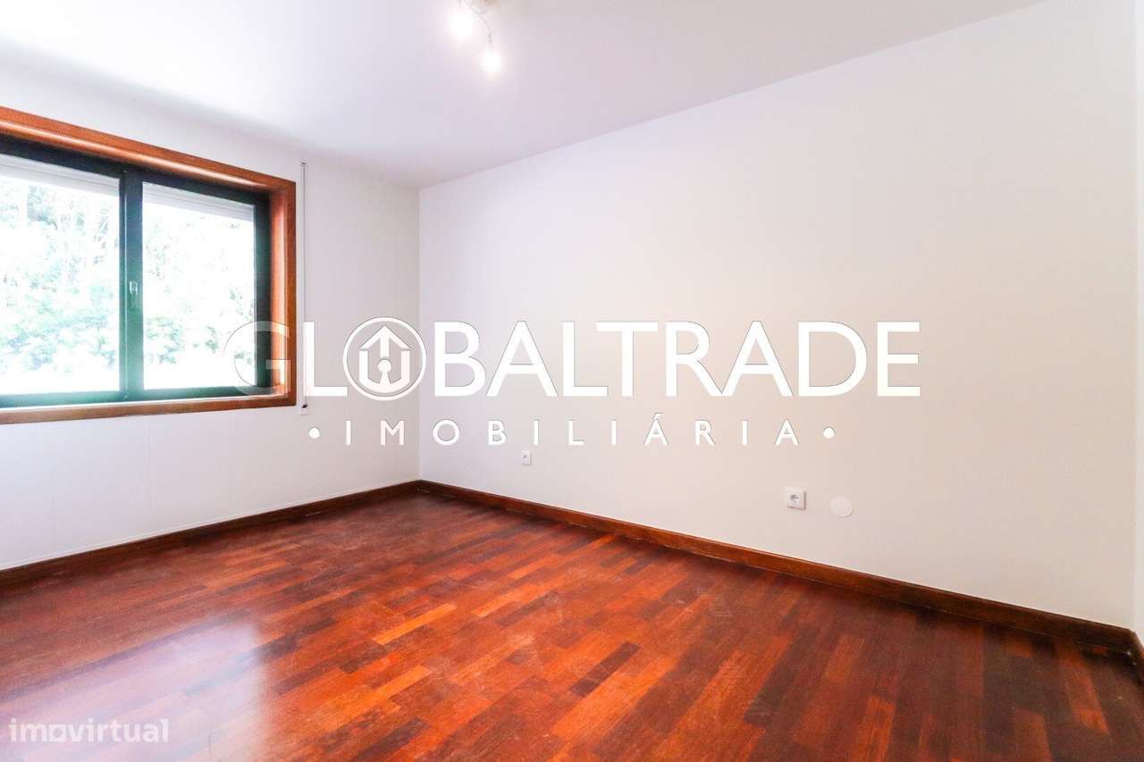 Apartamento T2 Renovado & Equipado em Fânzeres-23