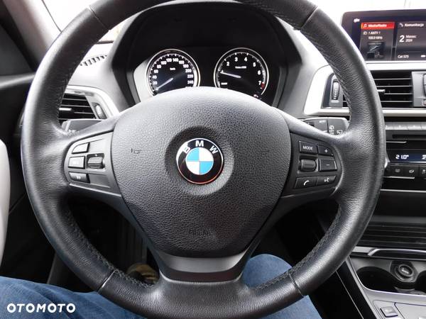 BMW Seria 1 118i - 14