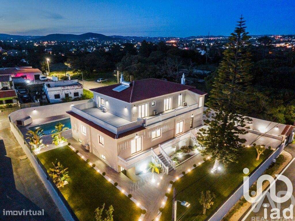 Moradia isolada T7 em Almancil de 605,28 m2 - Grande imagem: 2/39