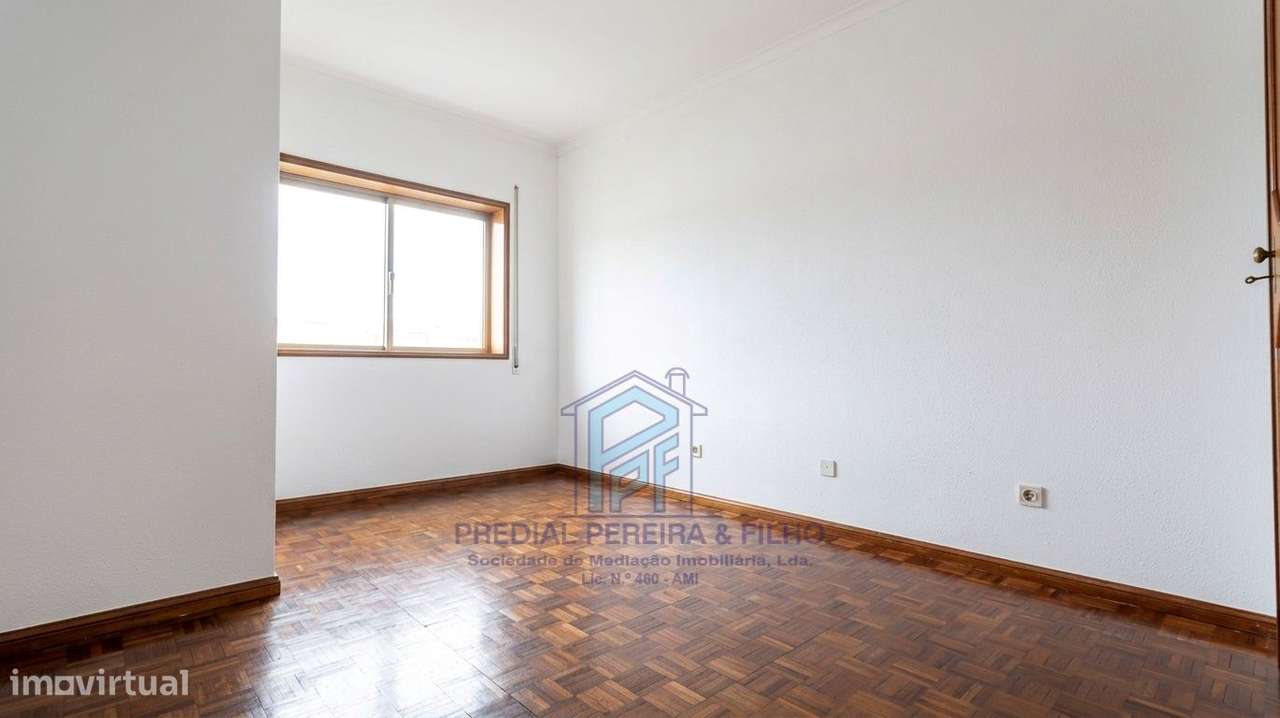 Apartamento T3 - Baguim do Monte / Próx. Burguer King-14