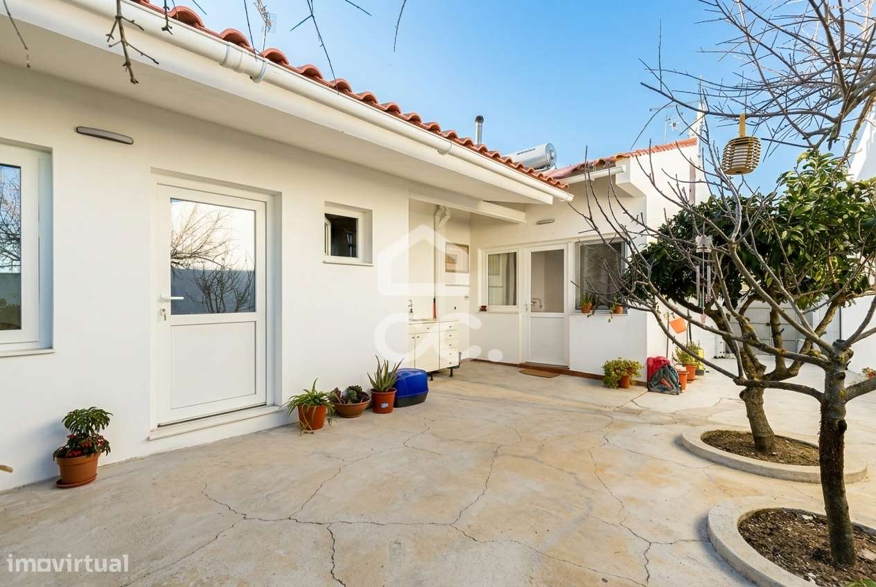 Moradia Térrea T2+2 c/ Quintal Amplo | Perolivas, Reguengos de Monsara-24