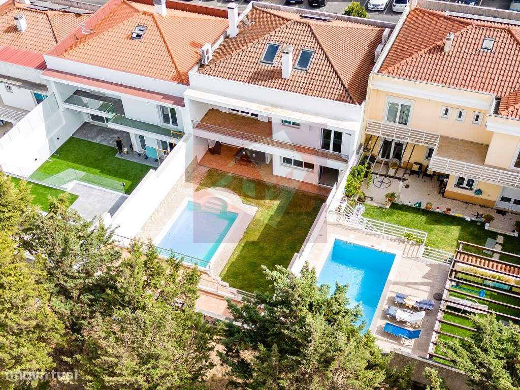 Moradia V5 com piscina em Caneças-26