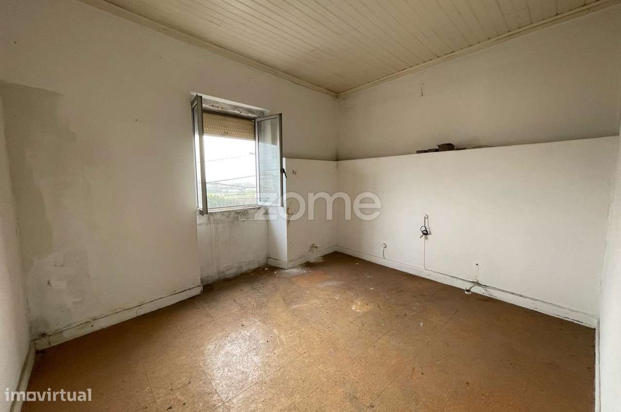 Moradia Com Habitação e Comércio na Pedrulha - Grande imagem: 5/15